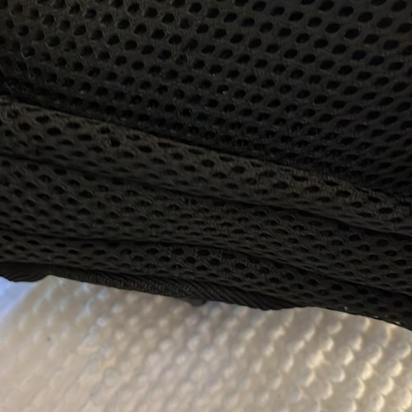 AiRun Tech Fanny pack with water bottle holder. Adjustable strap. - Picture 5 of 5